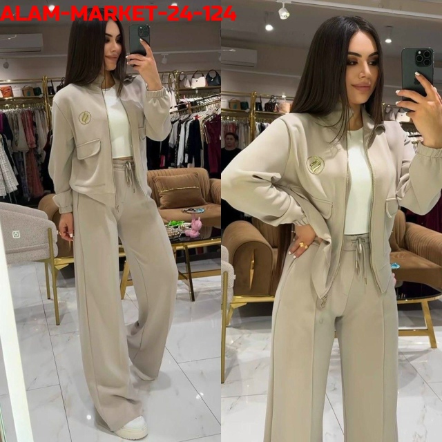 Спортивный костюм 23137822