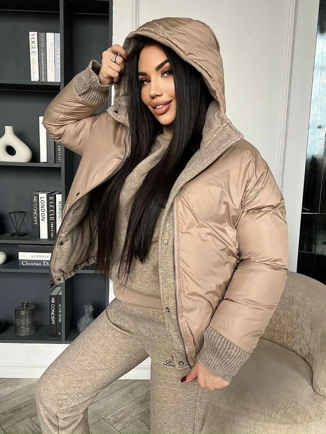 Спортивный костюм 23139420