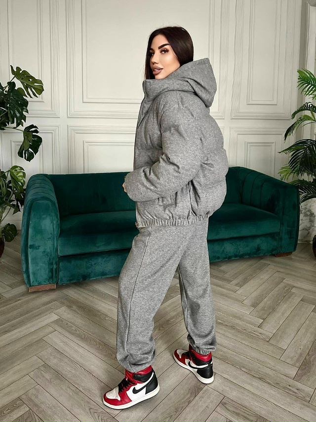 Спортивный костюм 23139426