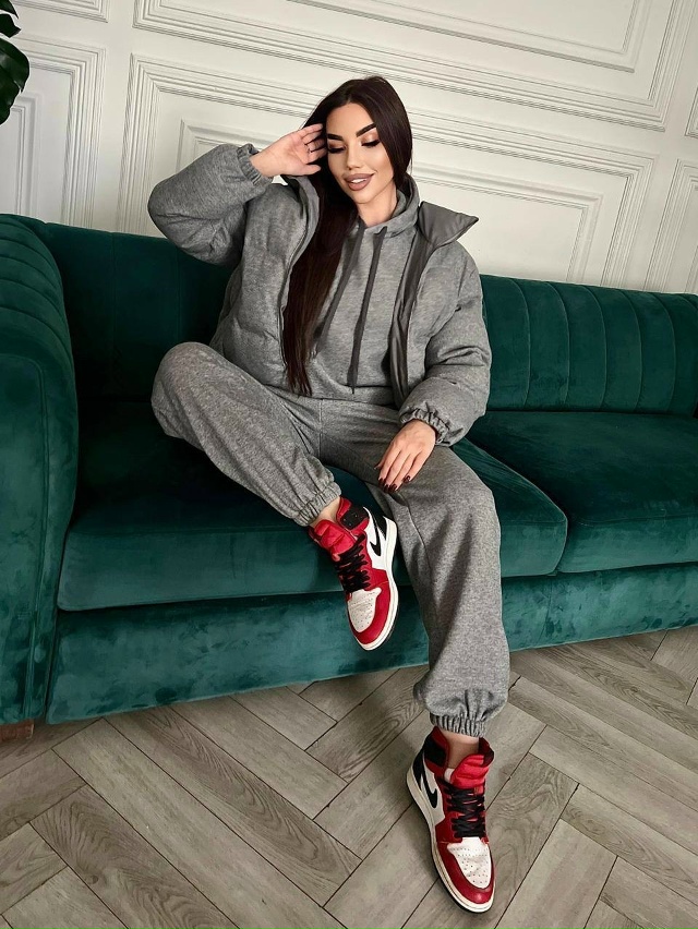 Спортивный костюм 23139426