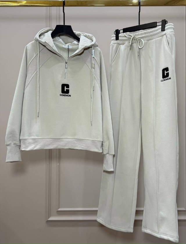 Спортивный костюм 23140509