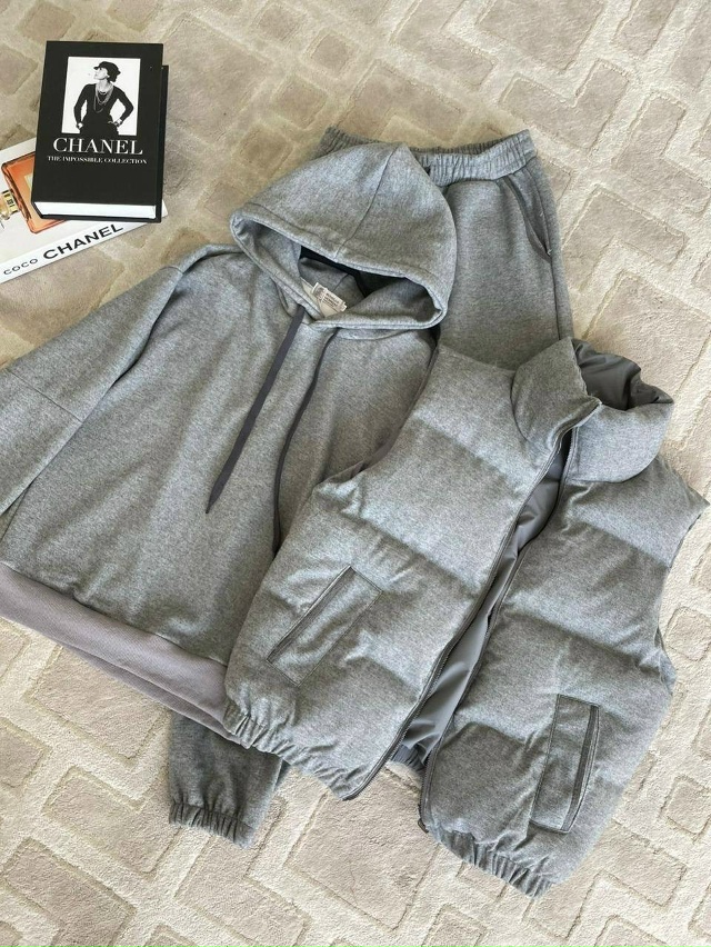 Спортивный костюм 23141609