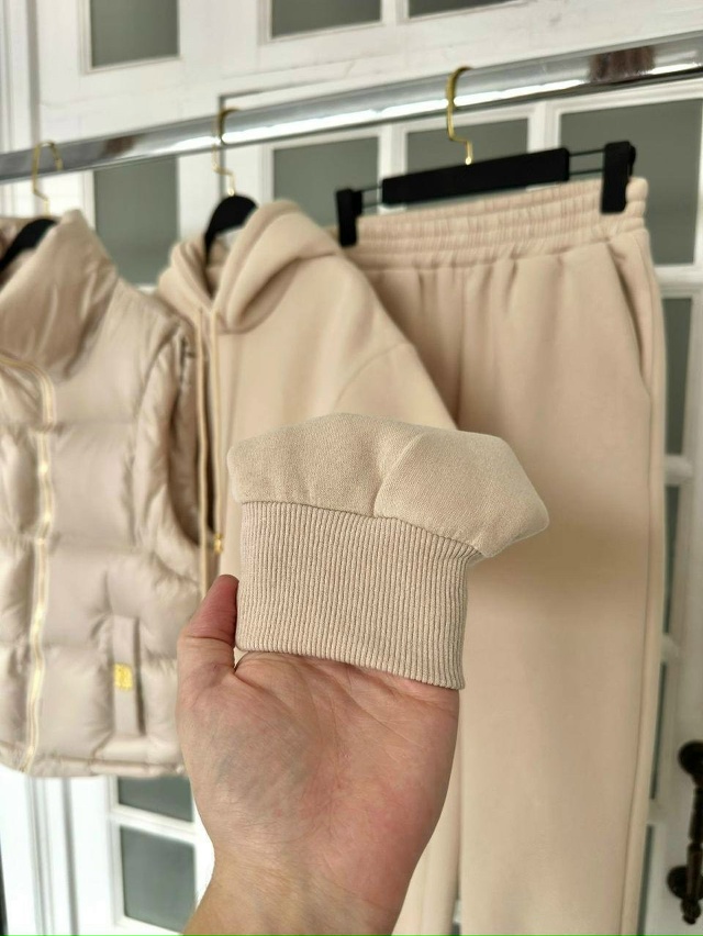 Спортивный костюм 23141606