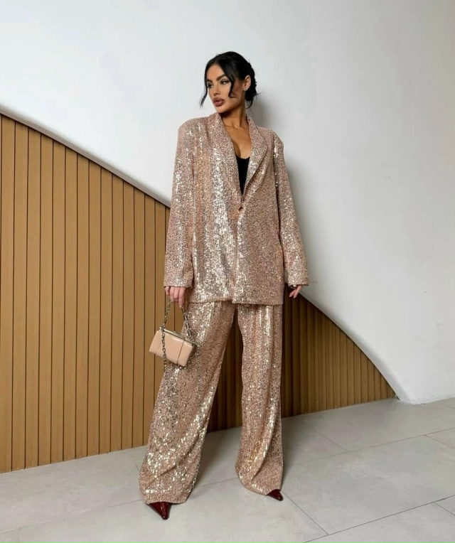 Костюм 23143263