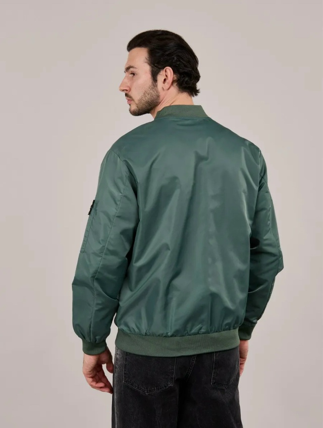 Ветровка 23143197