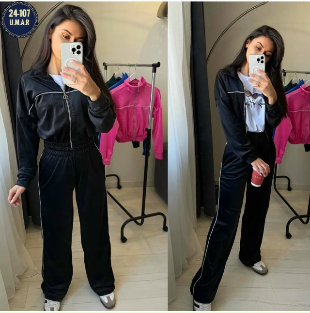 Спортивный костюм 23143513