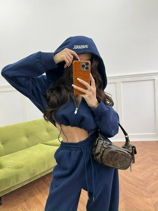 Костюм 23144275