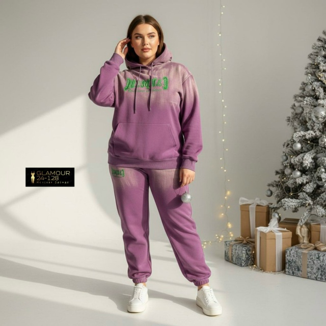 Спортивный костюм 23144192