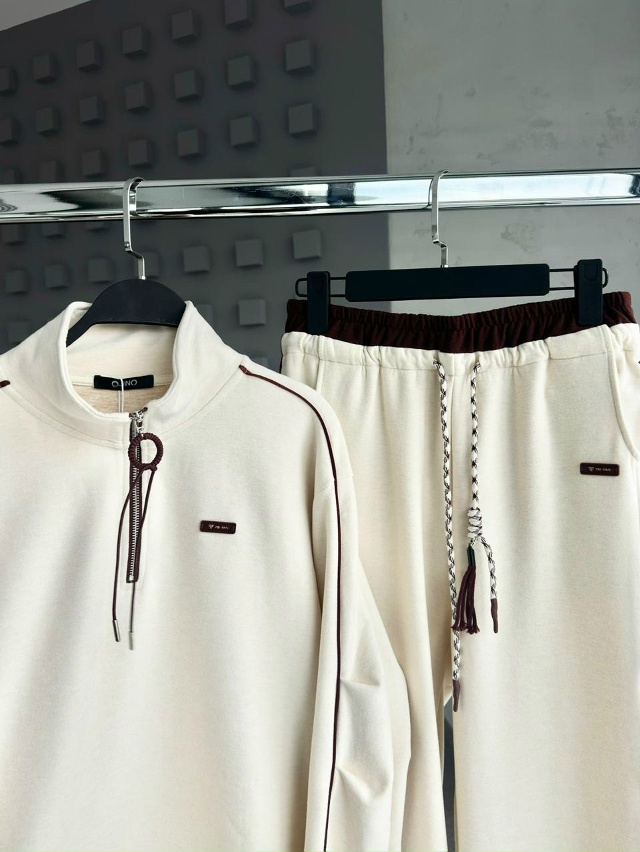 Костюм 23145257