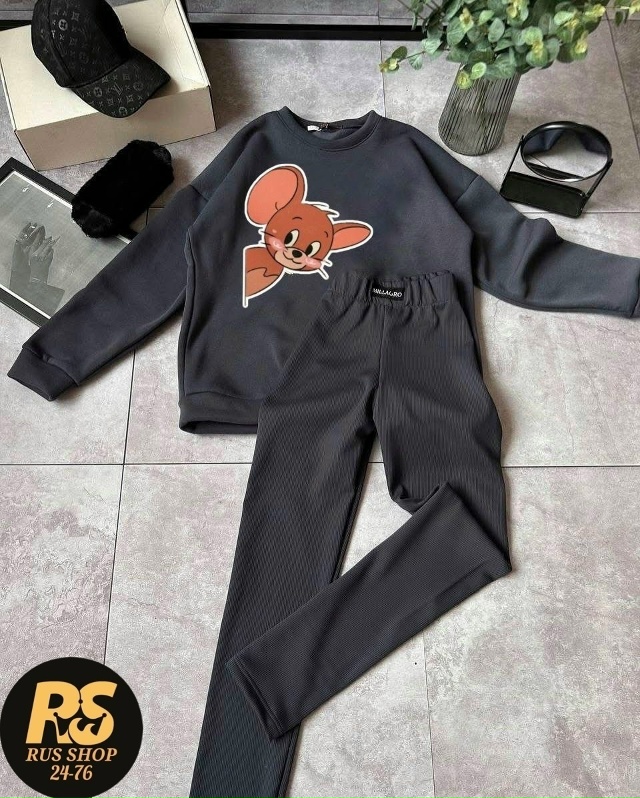 Спортивный костюм 23145137