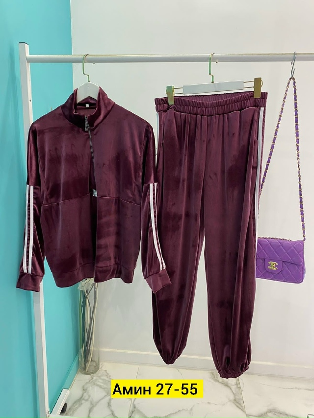 Спортивный костюм 23145352