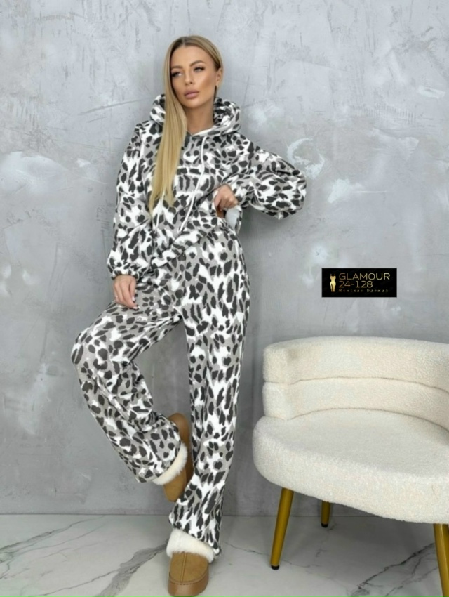 Спортивный костюм 23146106