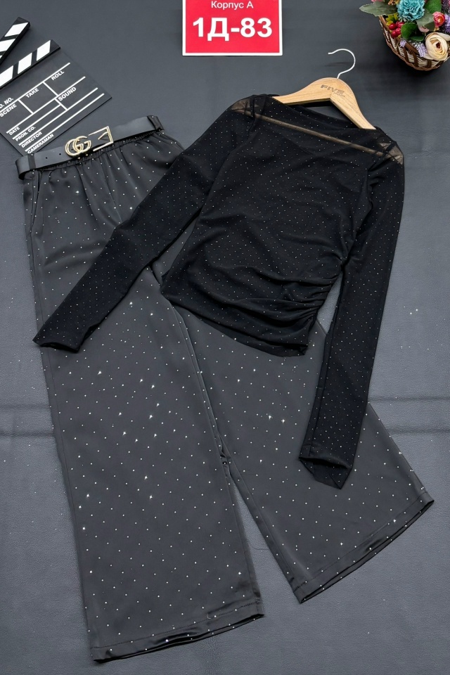 Костюм 23147793