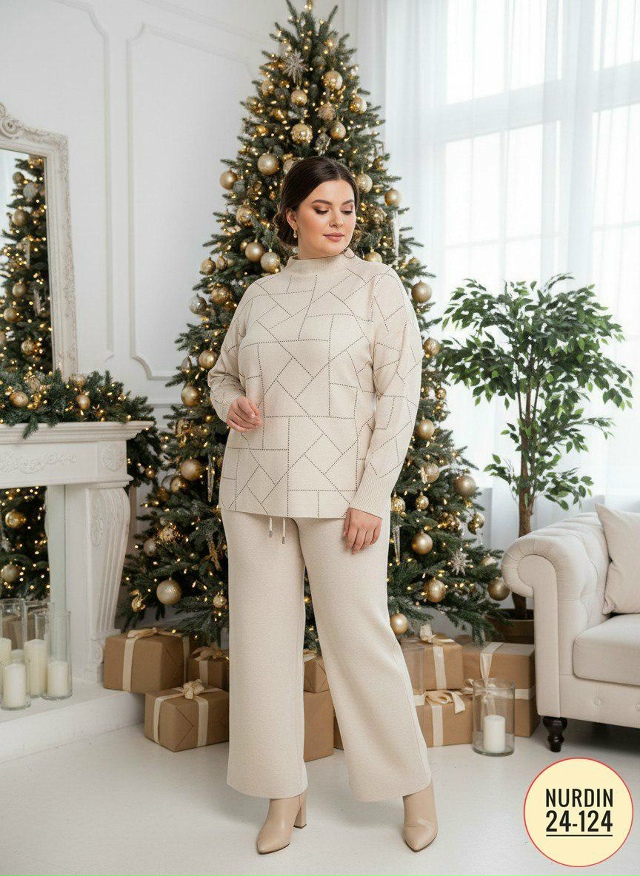 Спортивный костюм 23149117