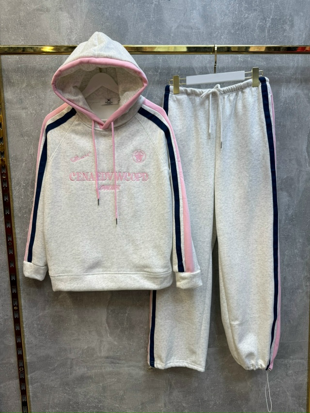 Спортивный костюм 23151613