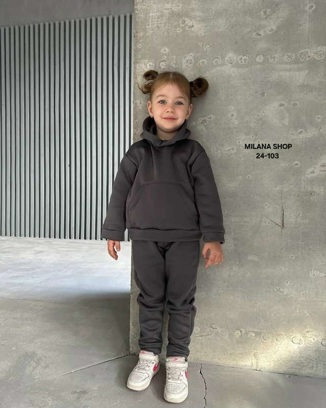 Спортивный костюм 23151291