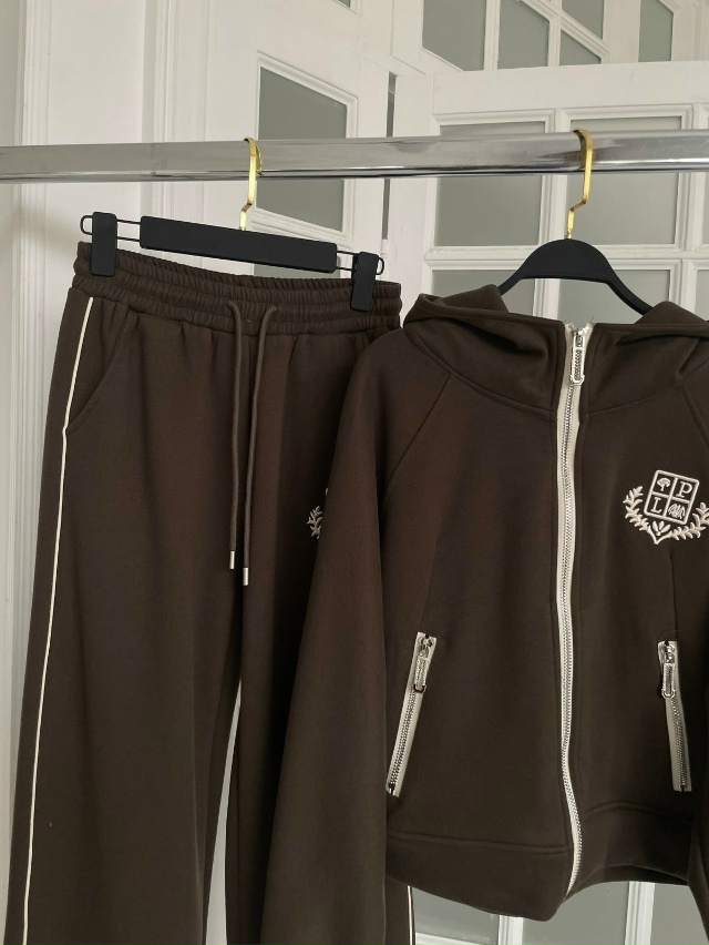 Спортивный костюм 23151447