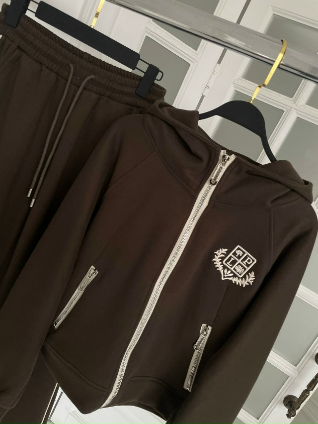 Спортивный костюм 23151447