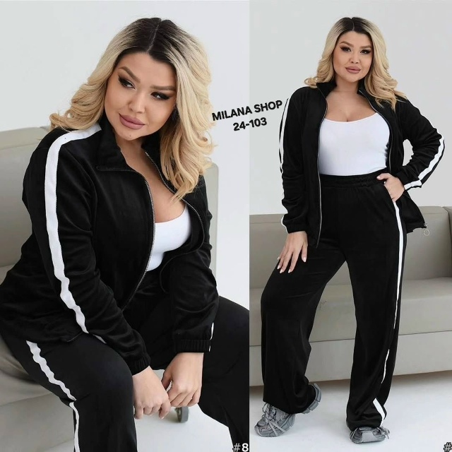 Спортивный костюм 23152607