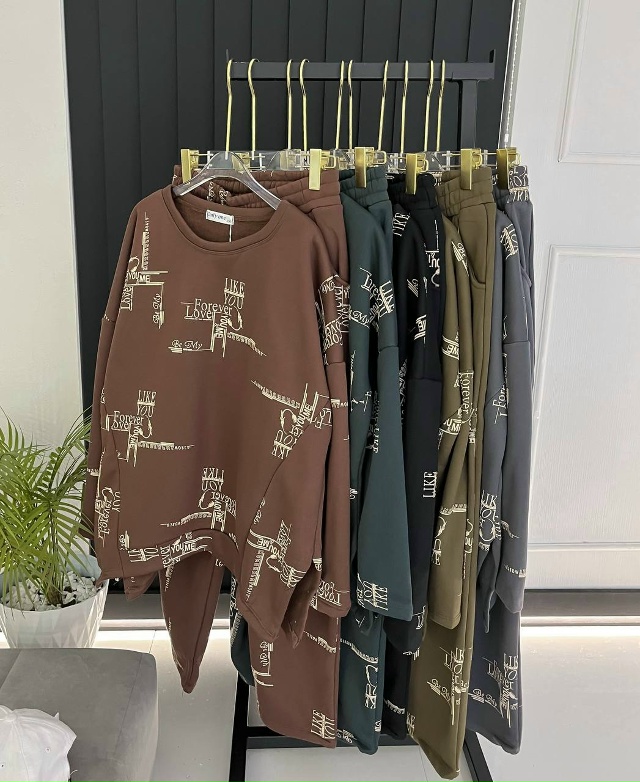 Спортивный костюм 23152621