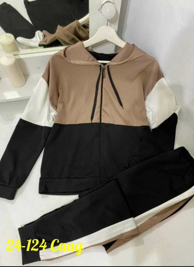 Спортивный костюм 23154044