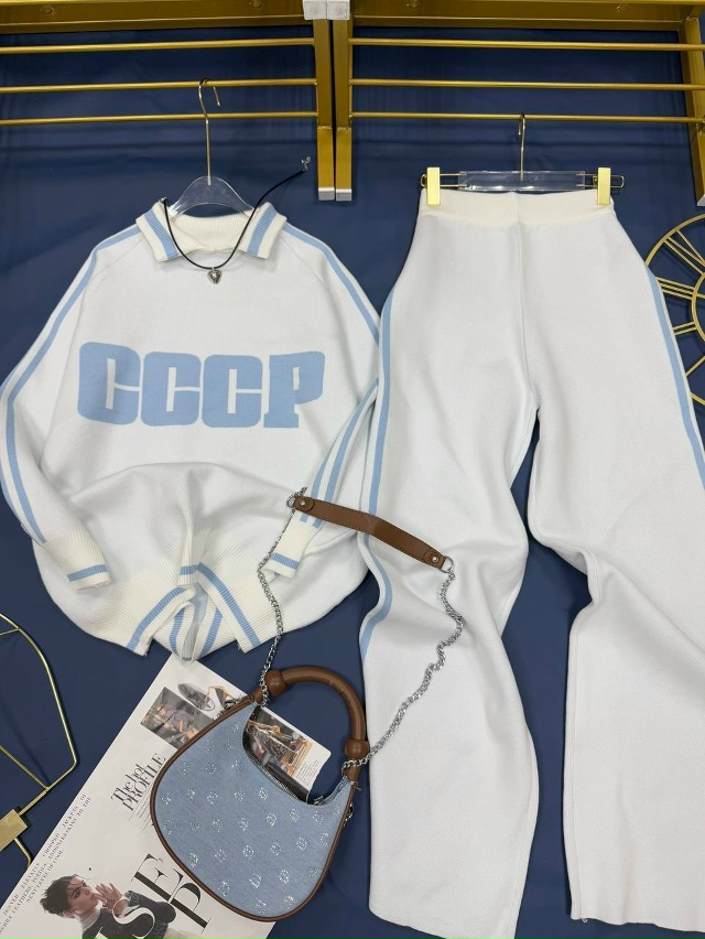 Спортивный костюм 23153594