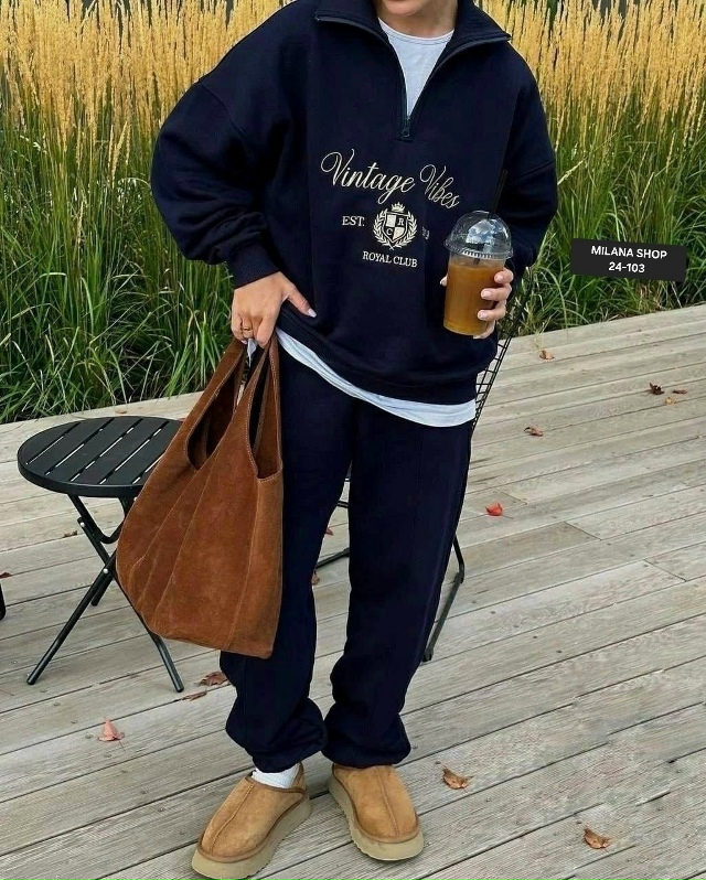 Спортивный костюм 23153580