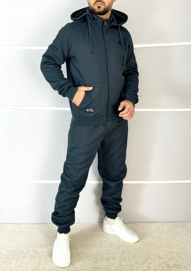 Спортивный костюм 23155574