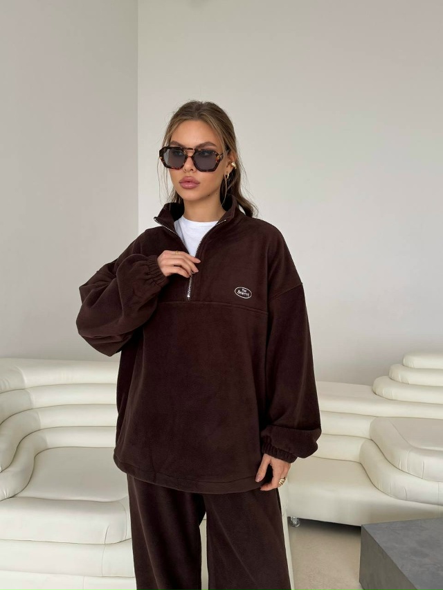 Спортивный костюм 23154981