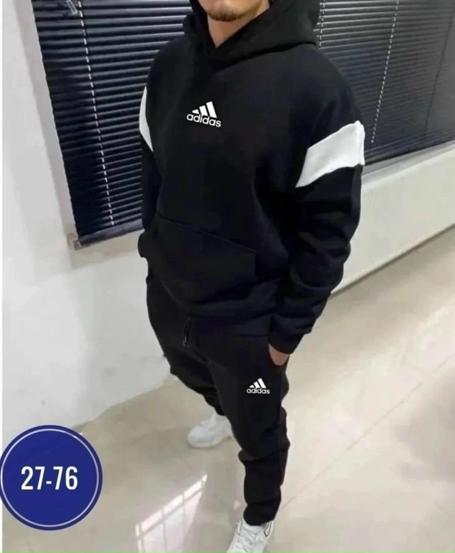 Спортивный костюм 23154827