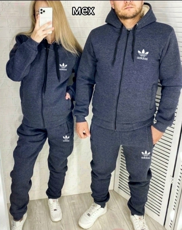 Спортивный костюм 23156296