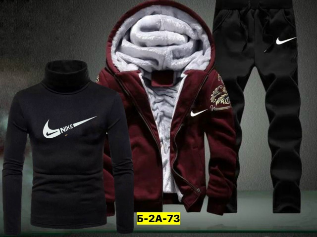 Спортивный костюм 23157517