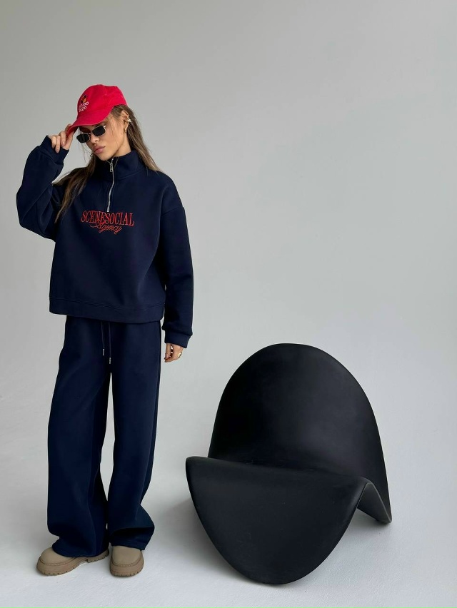 Спортивный костюм 23159176