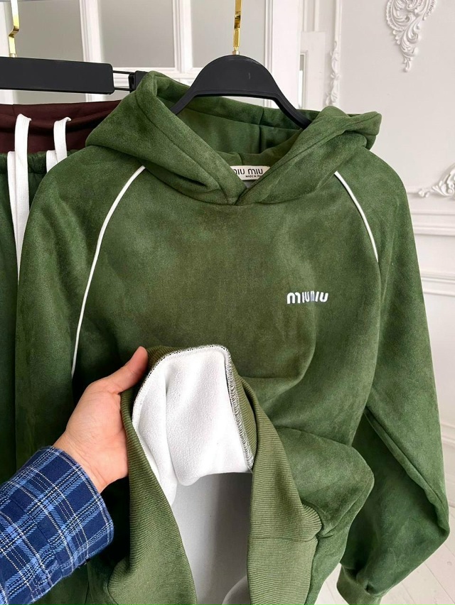 Спортивный костюм 23158822