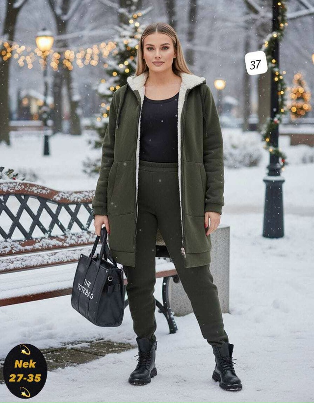 Спортивный костюм 23159088