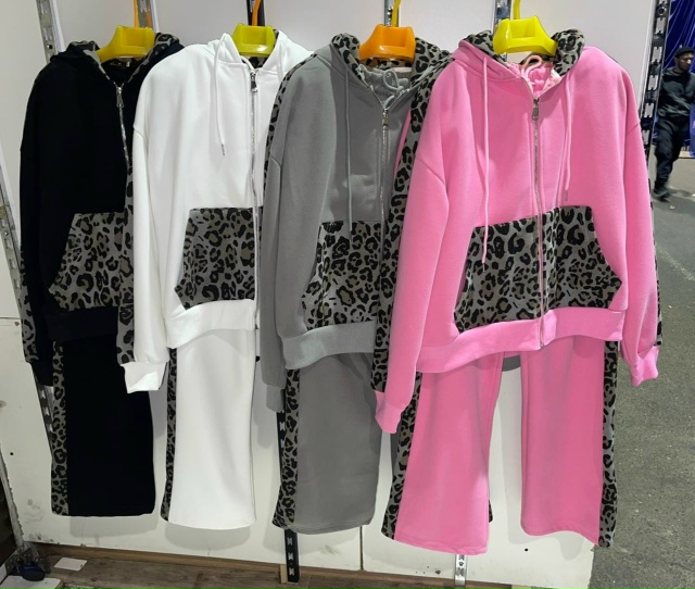 Спортивный костюм 23161159