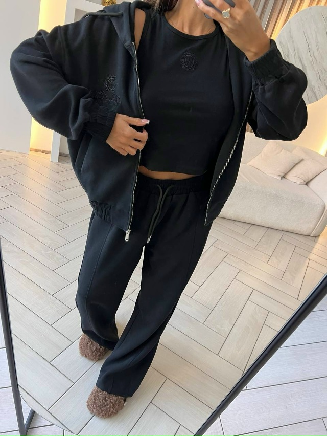 Спортивный костюм 23161322