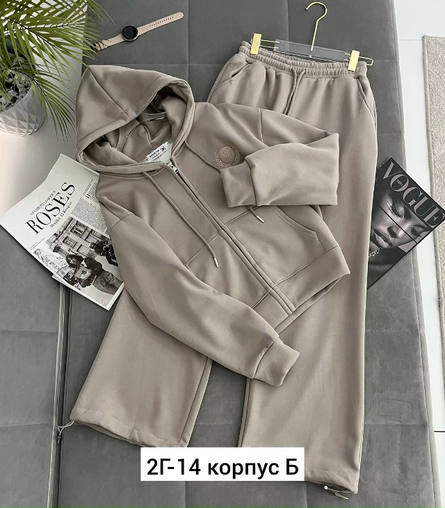 Спортивный костюм 23162343