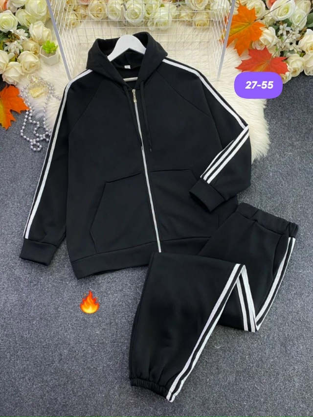 Спортивный костюм 23162385