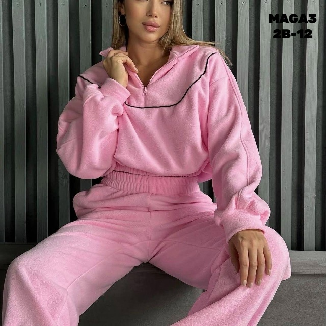 Спортивный костюм 23164512