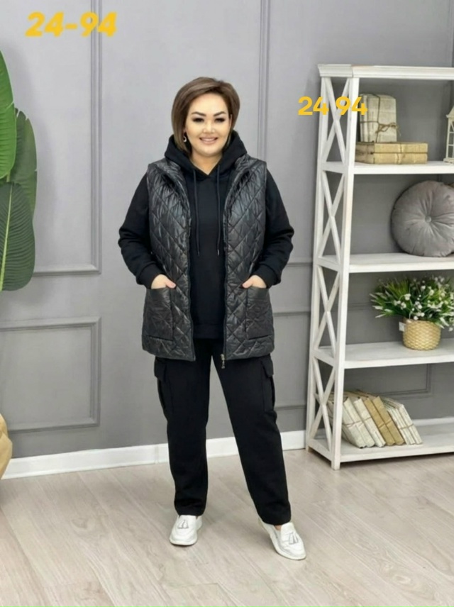 Спортивный костюм 23167516