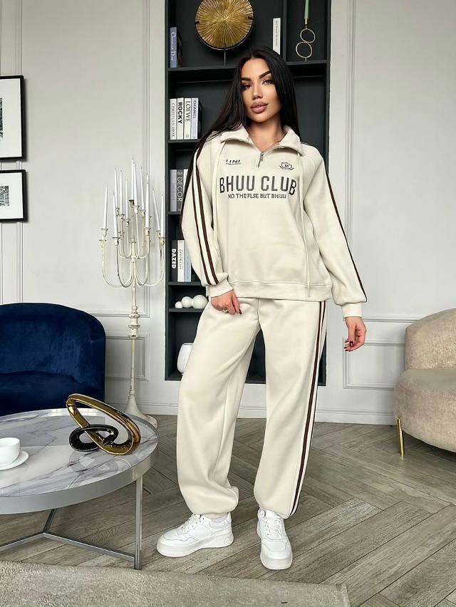 Костюм 23170393