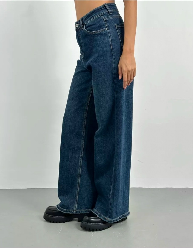 Джинсы 23170374