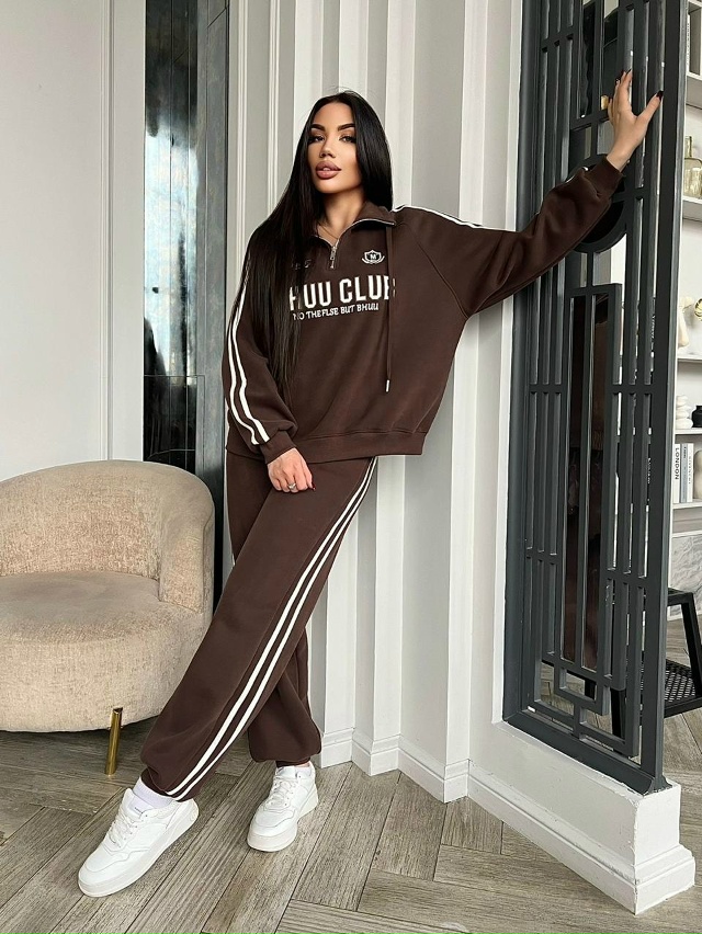 Костюм 23170393