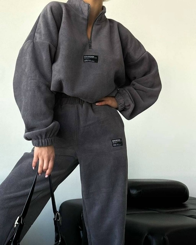 Спортивный костюм 23171078