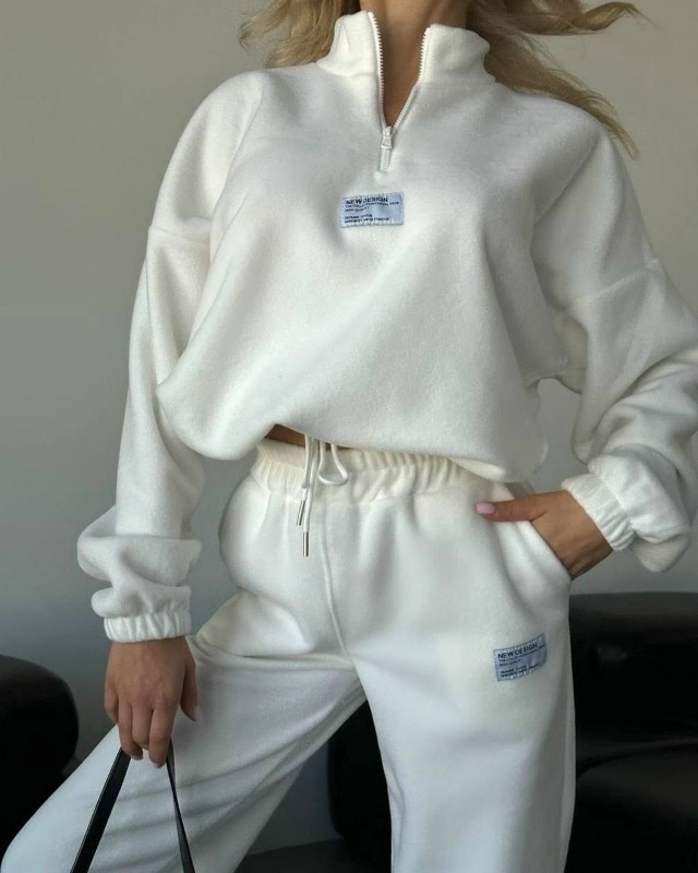 Спортивный костюм 23171078