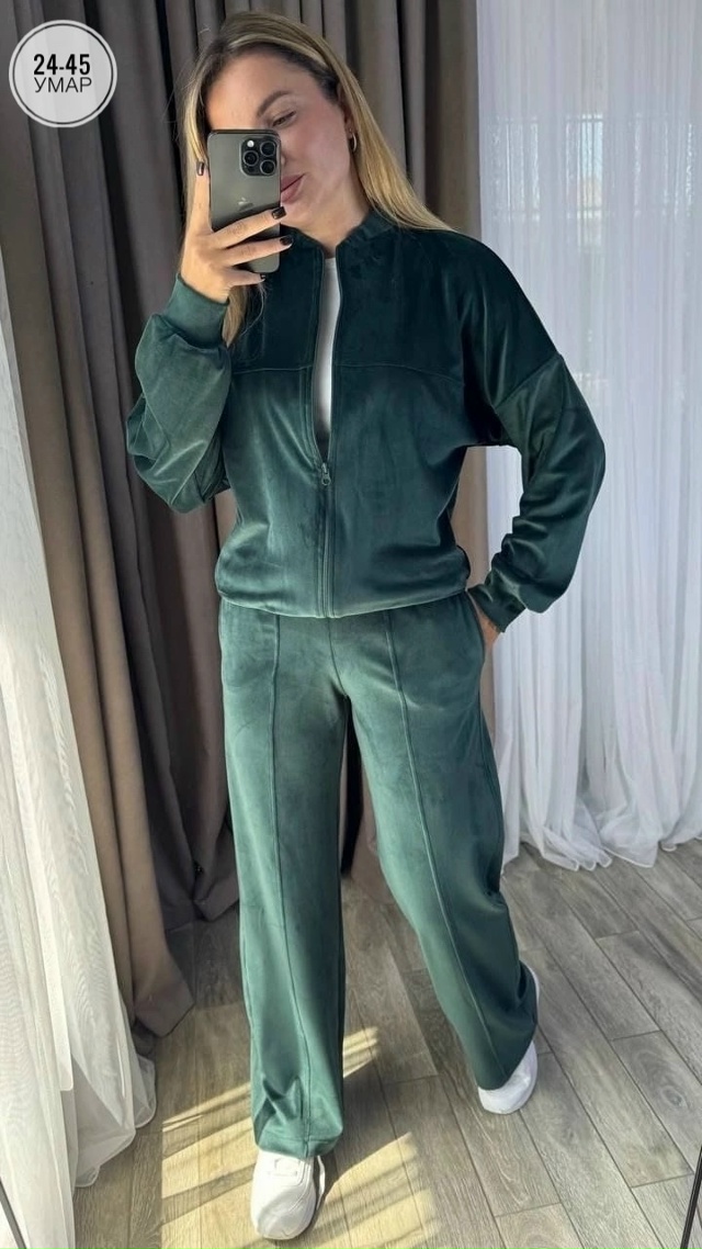 Костюм 23170982