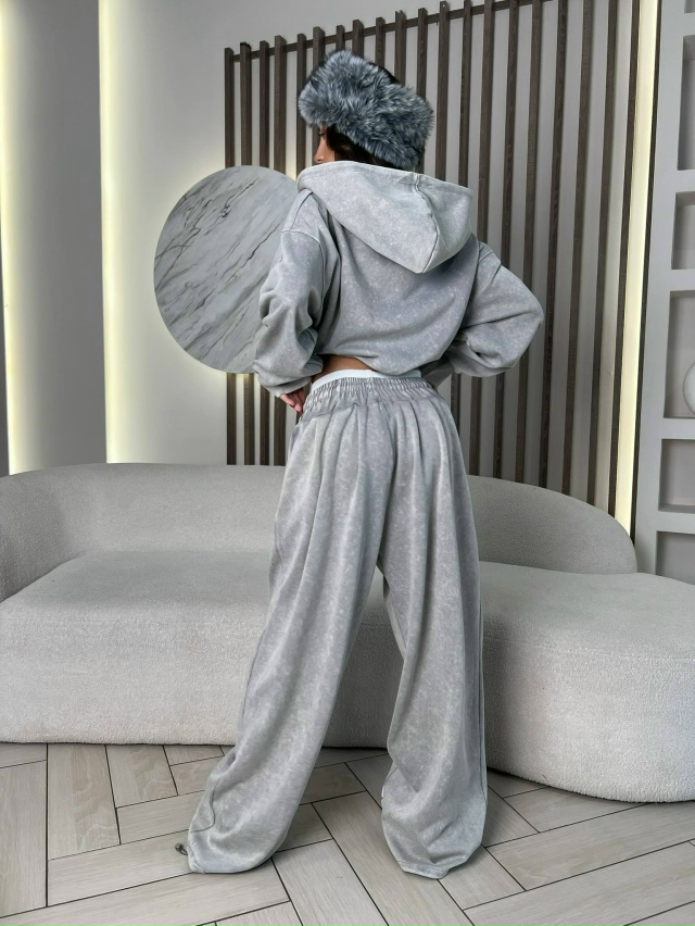 Спортивный костюм 23174461