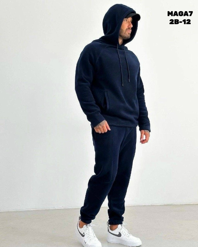 Спортивный костюм 23174768