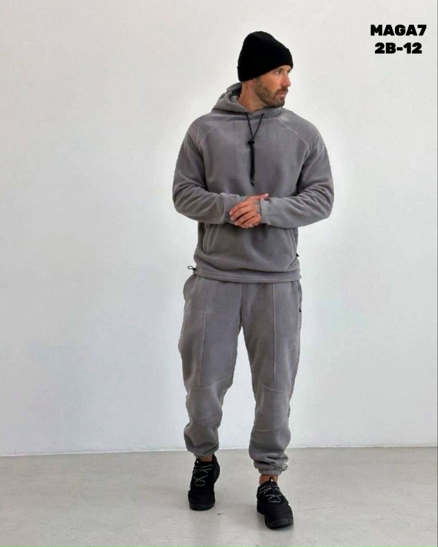 Спортивный костюм 23174768